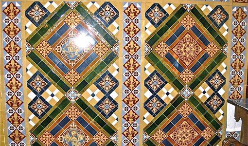 What is Encaustic Tile and How do you Apply it?
